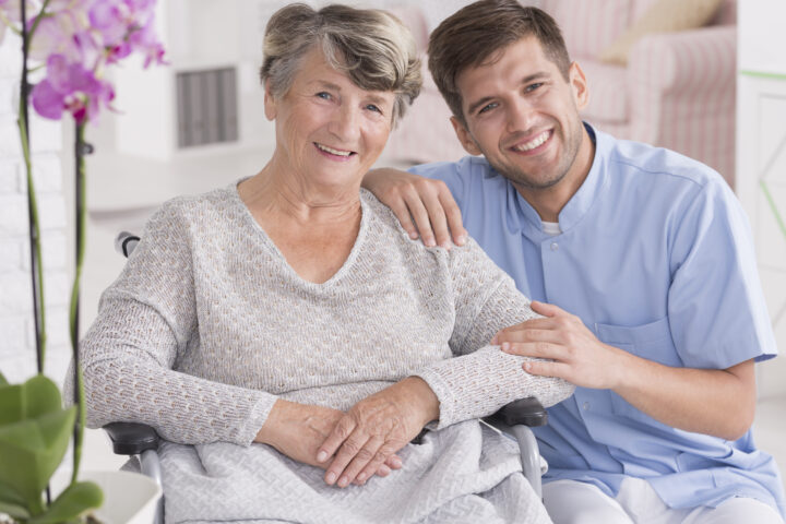 Caring for Elderly Parents: Expert Tips and Suggestions to Assist You