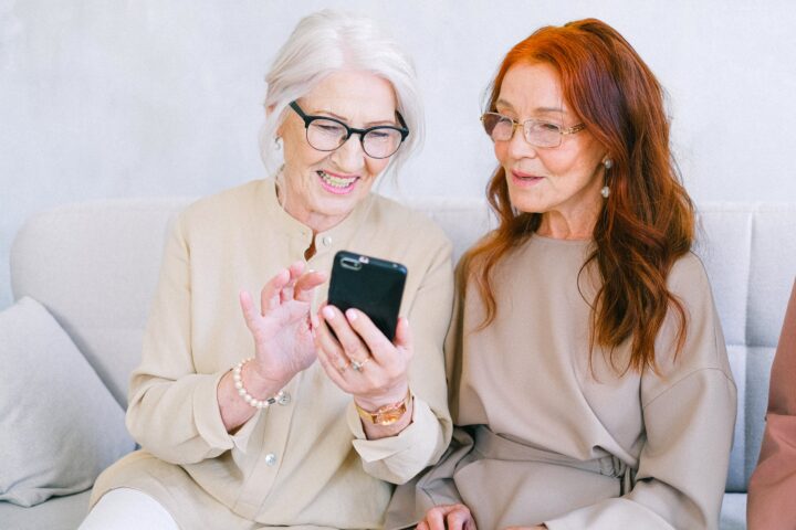 How to Shop Online Safely as a Senior
